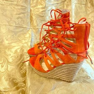 Beautiful Saks fifth ave wedge shoe